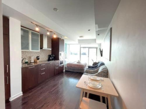 Downtown Suites Toronto Luaran gambar