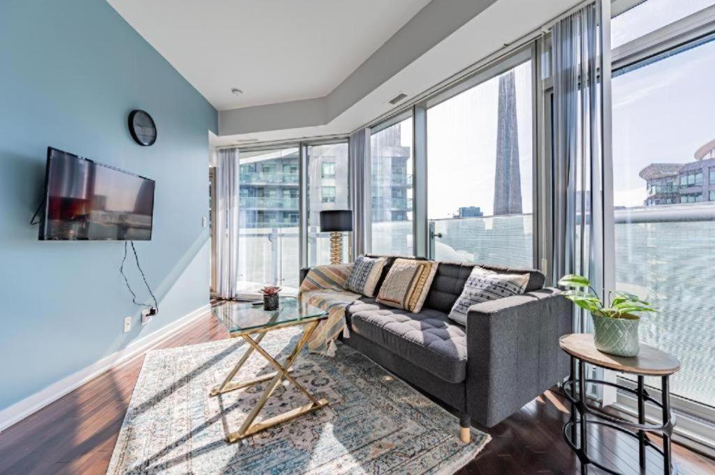 Downtown Suites Toronto Luaran gambar